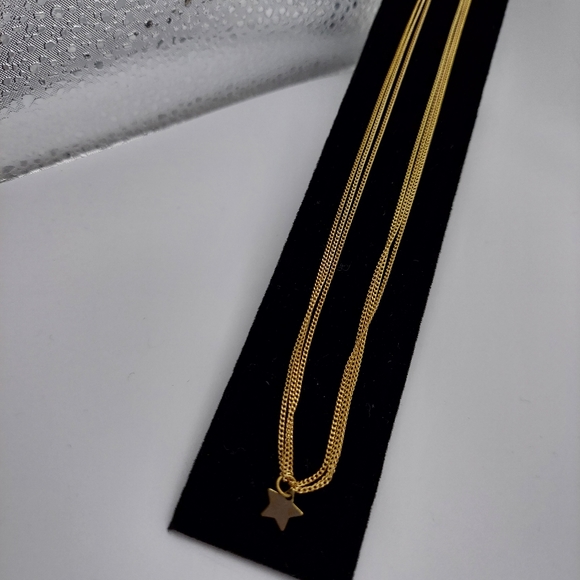 Vintage Maison Scotch Beautiful Goldtone 3 Strand Necklace. - Picture 10 of 11